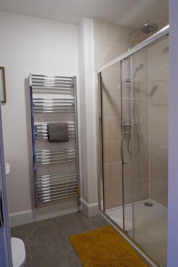 No 7 Quiet, Two Bedroom Ground Floor Flat In Tornagrain Great For Early Airport Departures Or Late Flights Dalcross Buitenkant foto