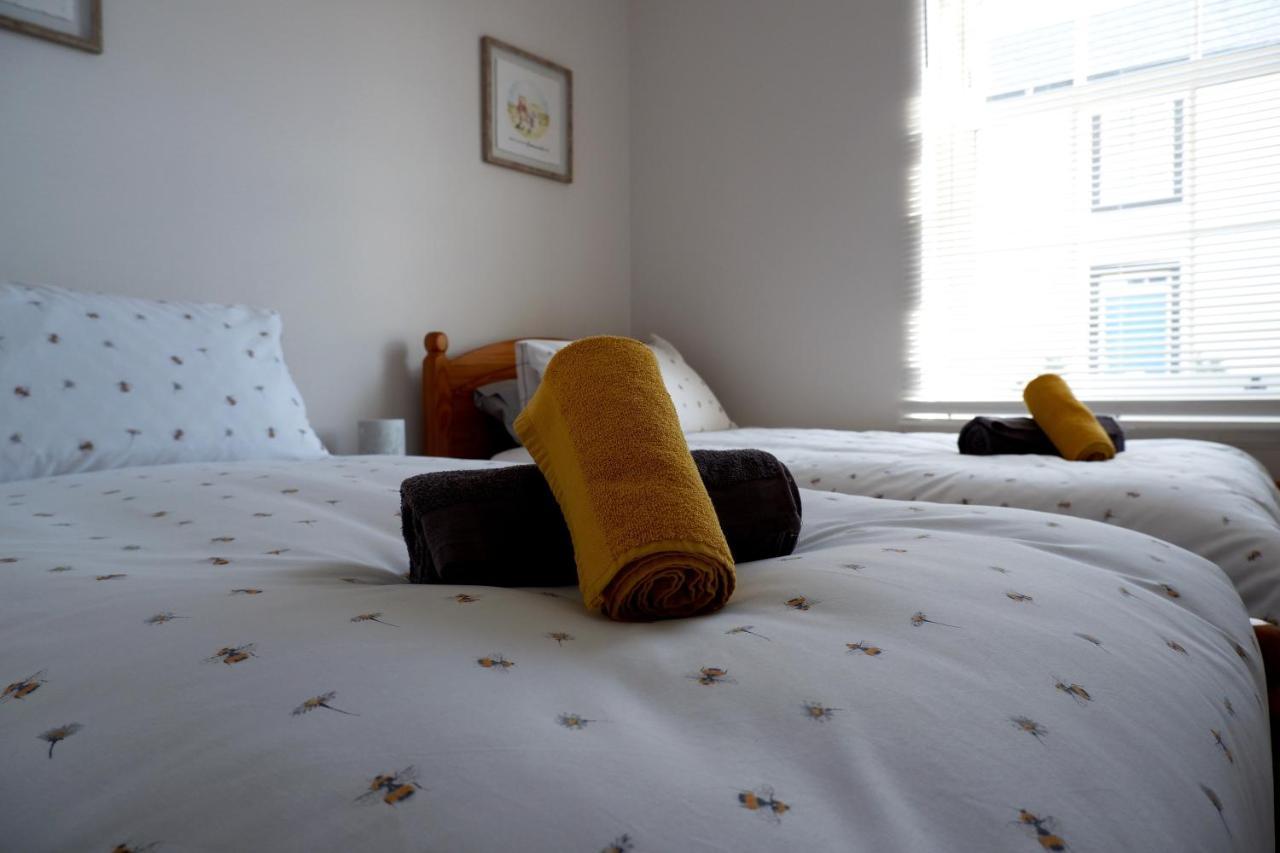 No 7 Quiet, Two Bedroom Ground Floor Flat In Tornagrain Great For Early Airport Departures Or Late Flights Dalcross Buitenkant foto