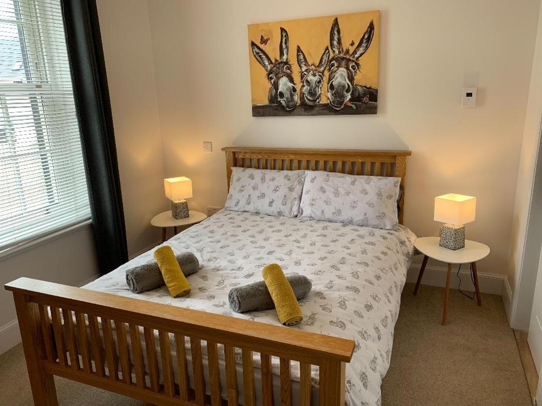 No 7 Quiet, Two Bedroom Ground Floor Flat In Tornagrain Great For Early Airport Departures Or Late Flights Dalcross Buitenkant foto